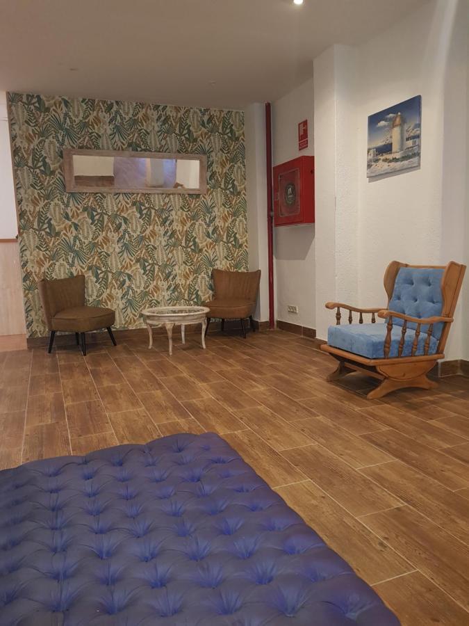 يوريت دي مار Hostal Mozaik Lloret المظهر الخارجي الصورة