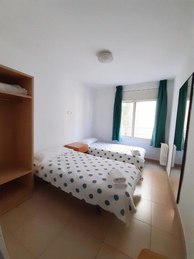 يوريت دي مار Hostal Mozaik Lloret المظهر الخارجي الصورة