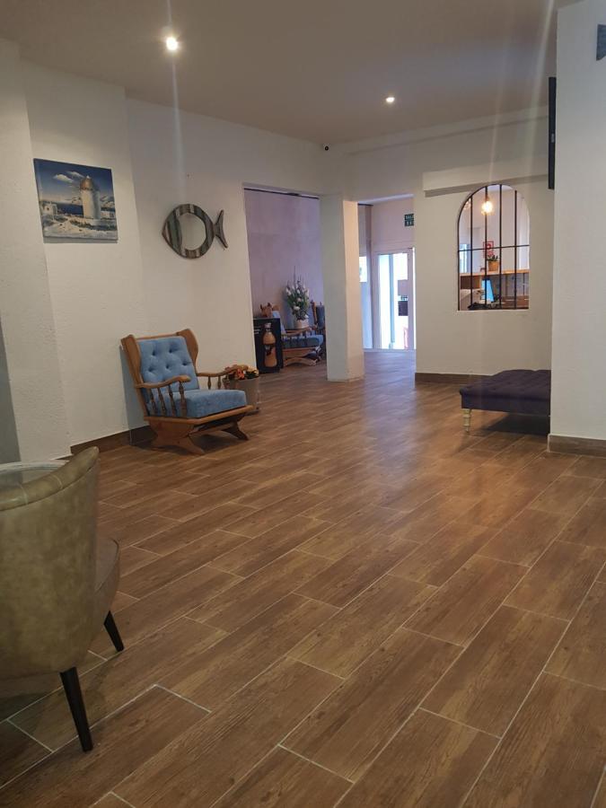 يوريت دي مار Hostal Mozaik Lloret المظهر الخارجي الصورة